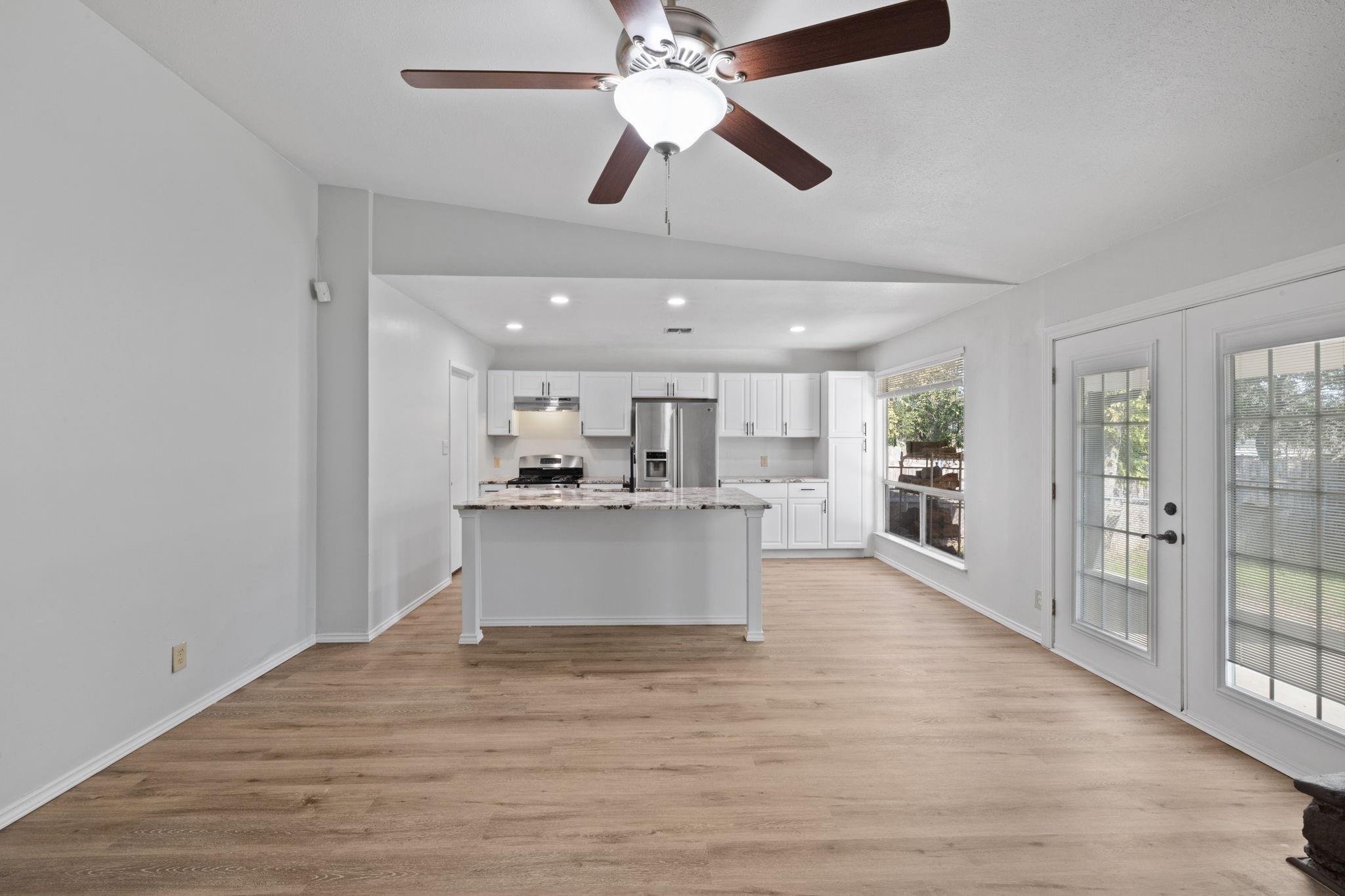 10001 Woodglen Drive Austin TX 78753