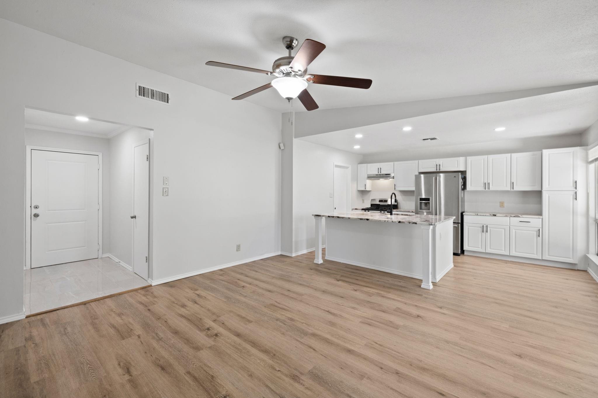 10001 Woodglen Drive Austin TX 78753