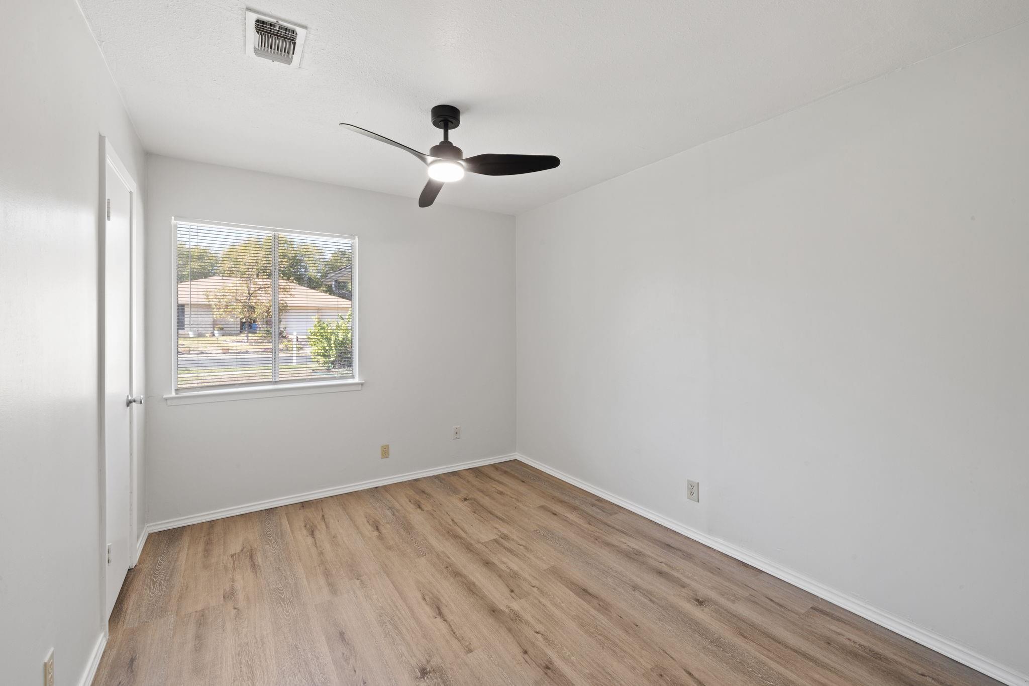 10001 Woodglen Drive Austin TX 78753