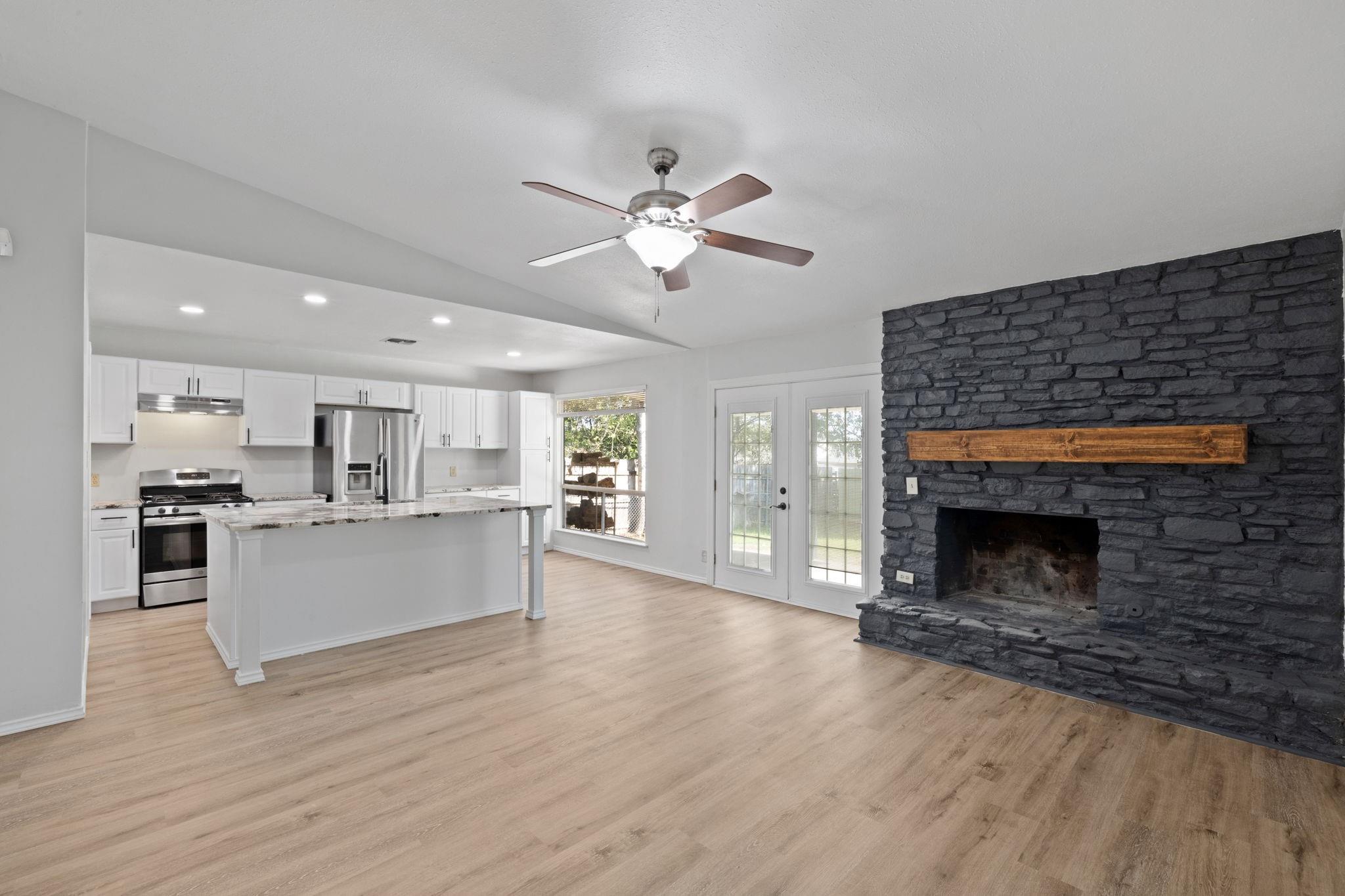 10001 Woodglen Drive Austin TX 78753