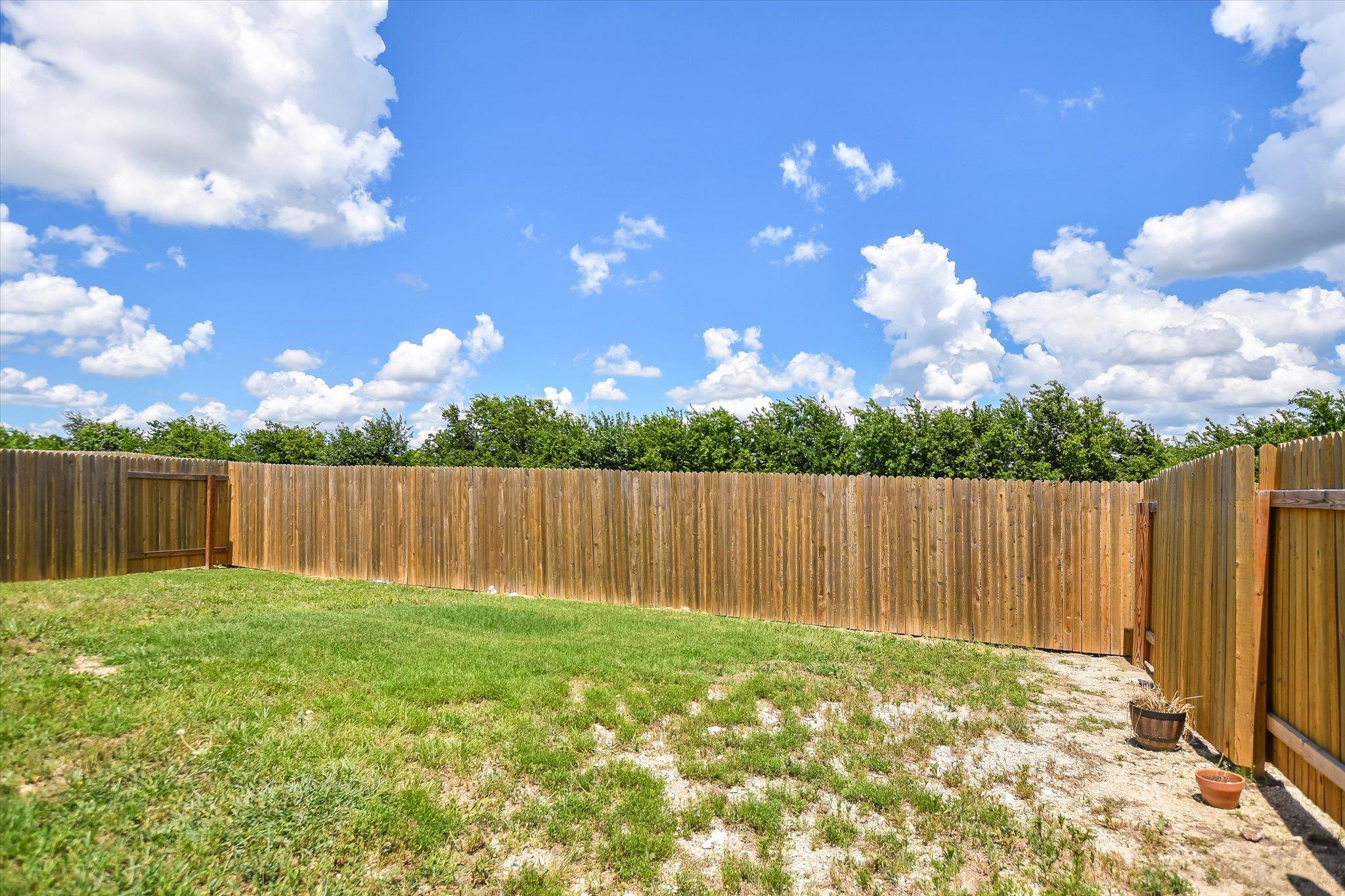 145 Riverdale Drive Jarrell TX 76537