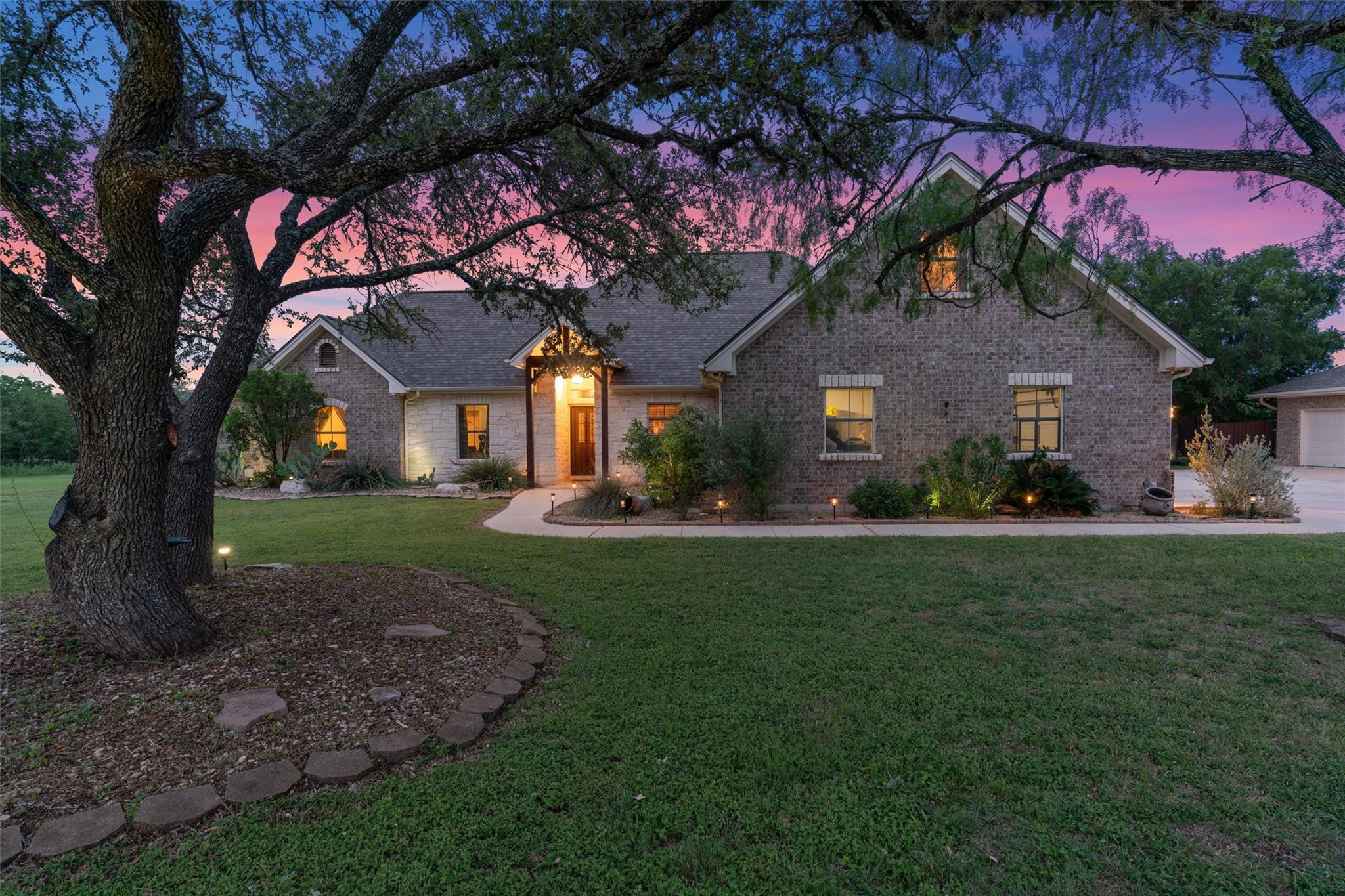 341 Richards Drive Buda TX 78610