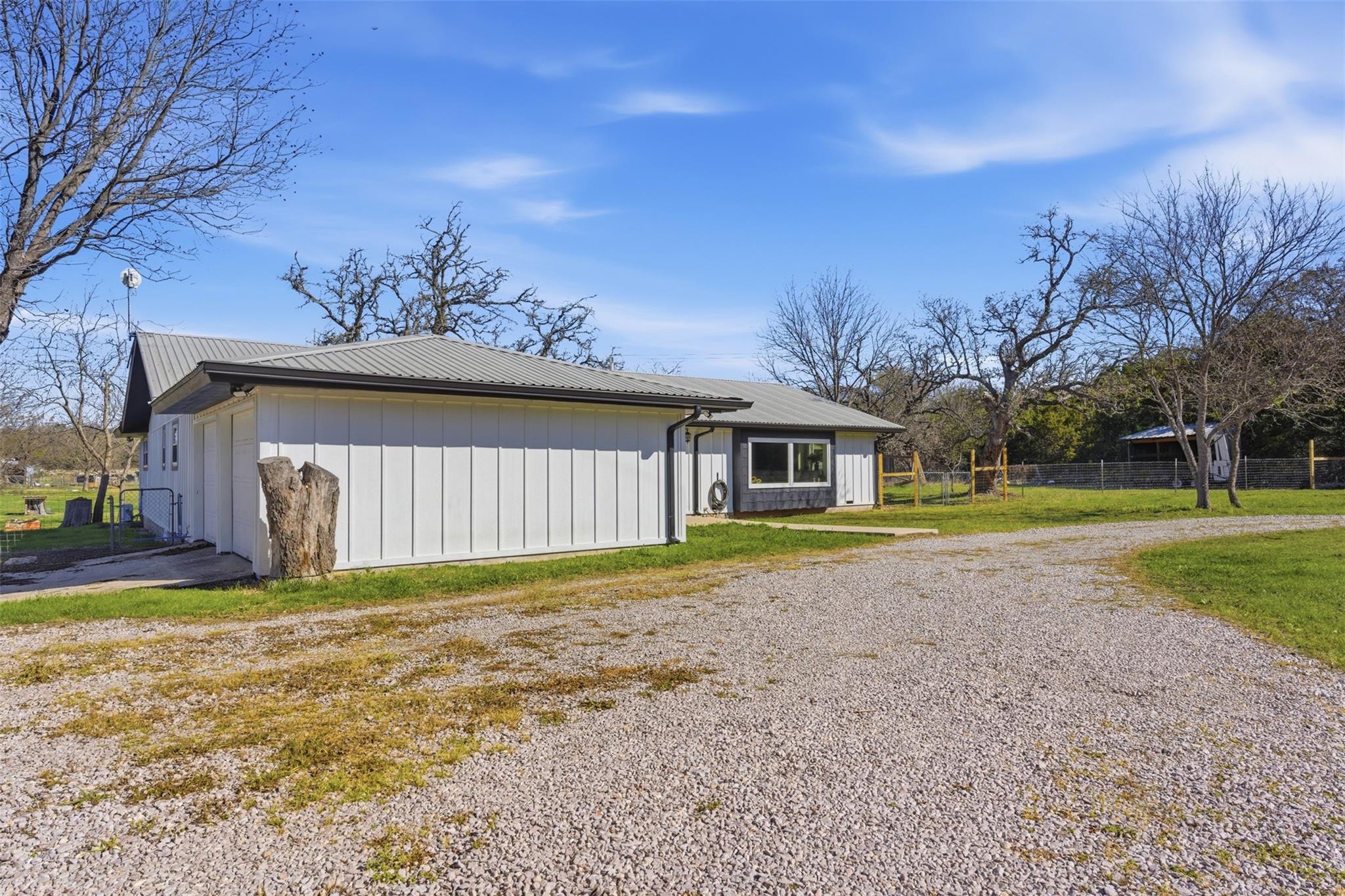 1115 County Road 2102 Lometa TX 76853