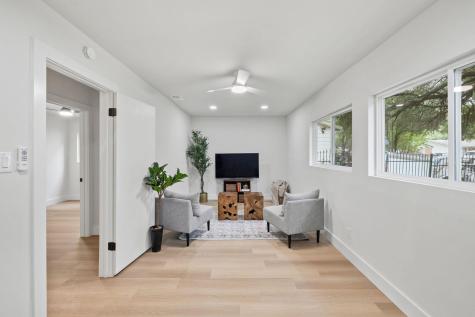 4402 Dove Springs Drive Austin TX 78744