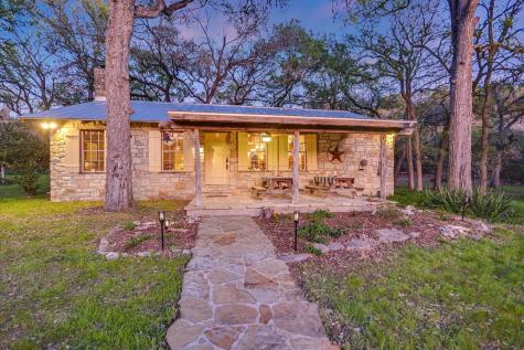 300 Deer Lake Estates Wimberley TX 78676