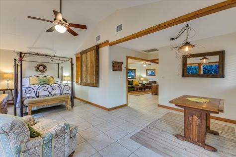 300 Deer Lake Estates Wimberley TX 78676
