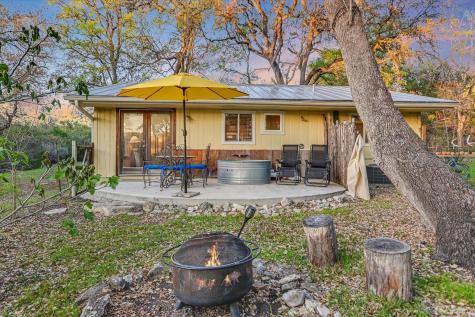 300 Deer Lake Estates Wimberley TX 78676