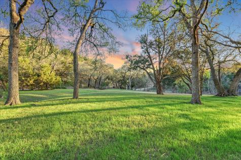 300 Deer Lake Estates Wimberley TX 78676