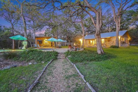 300 Deer Lake Estates Wimberley TX 78676