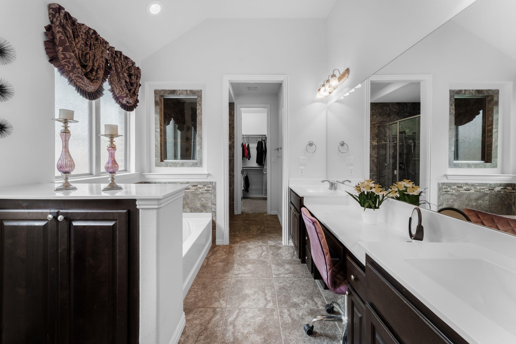 3896 Skyview Way Round Rock TX 78681