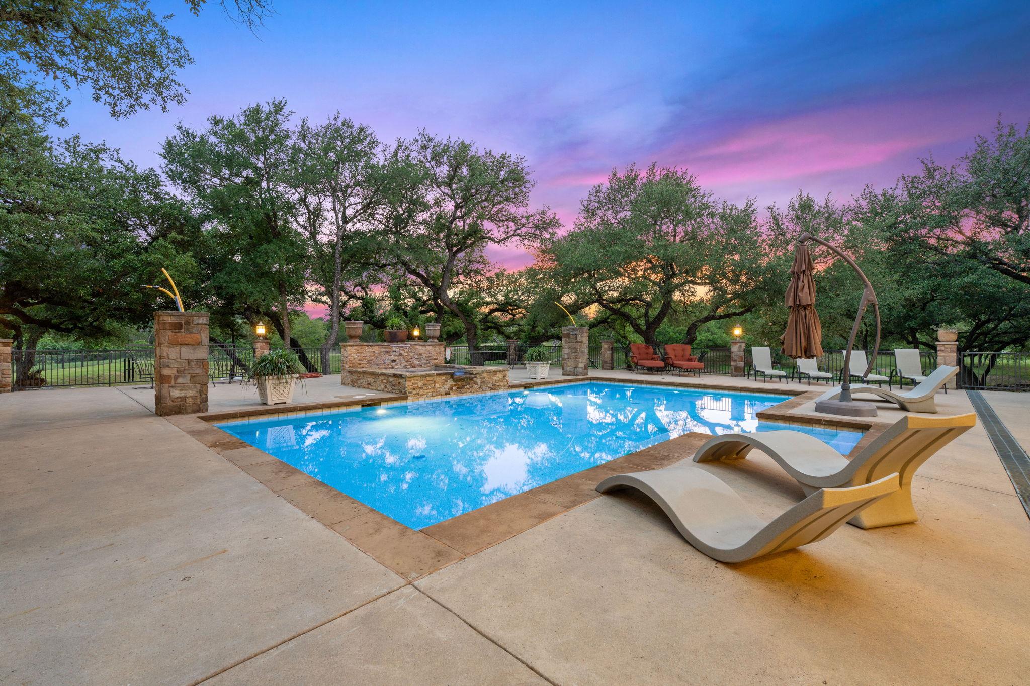1550 Trebled Waters Trail Driftwood TX 78619