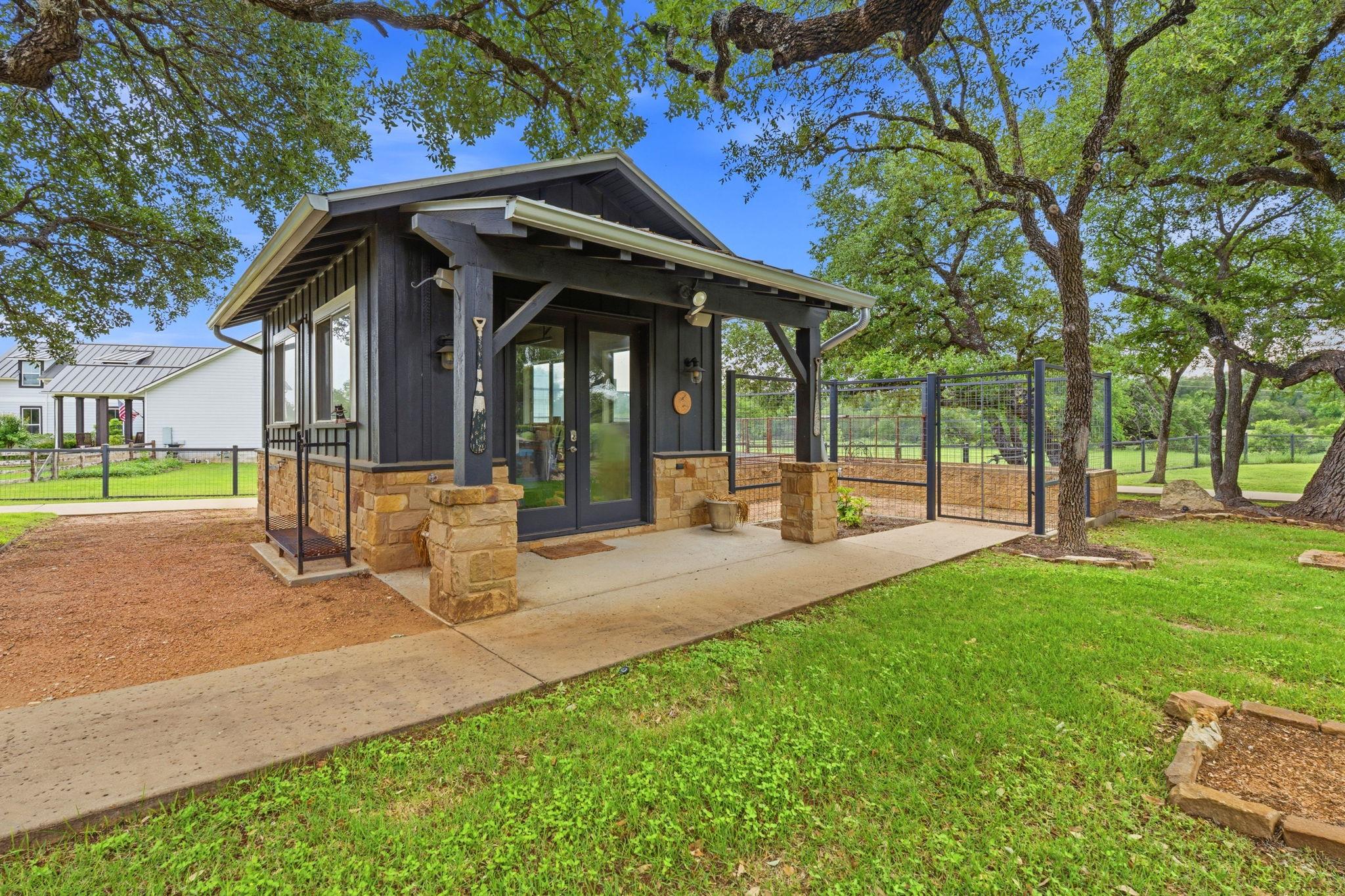 1550 Trebled Waters Trail Driftwood TX 78619