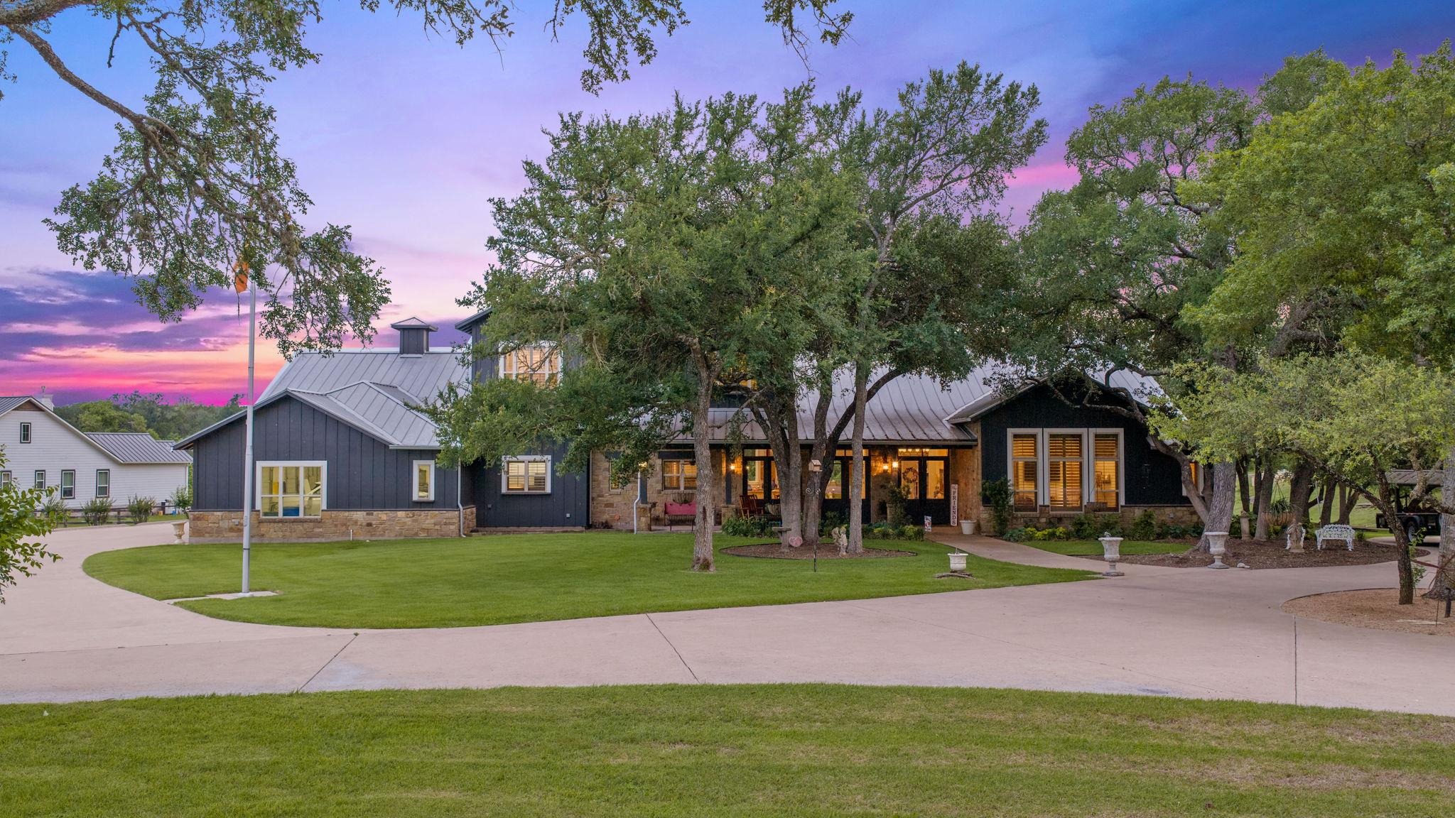 1550 Trebled Waters Trail Driftwood TX 78619