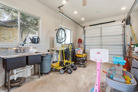1550 Trebled Waters Trail Driftwood TX 78619