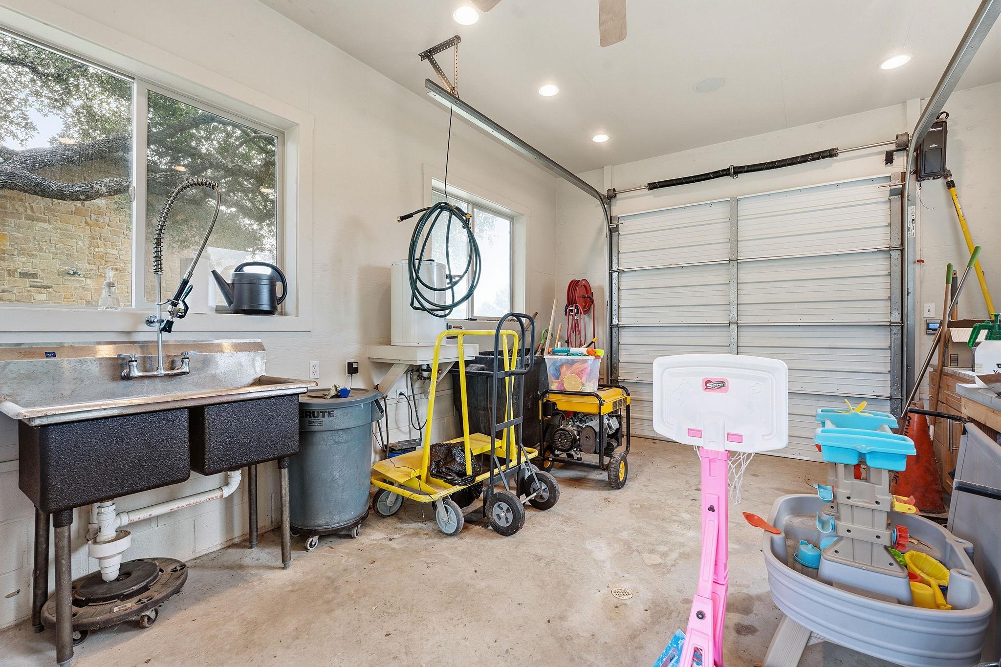 1550 Trebled Waters Trail Driftwood TX 78619