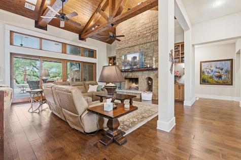 1550 Trebled Waters Trail Driftwood TX 78619