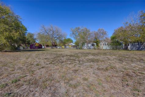507 South Street Schulenburg TX 78956