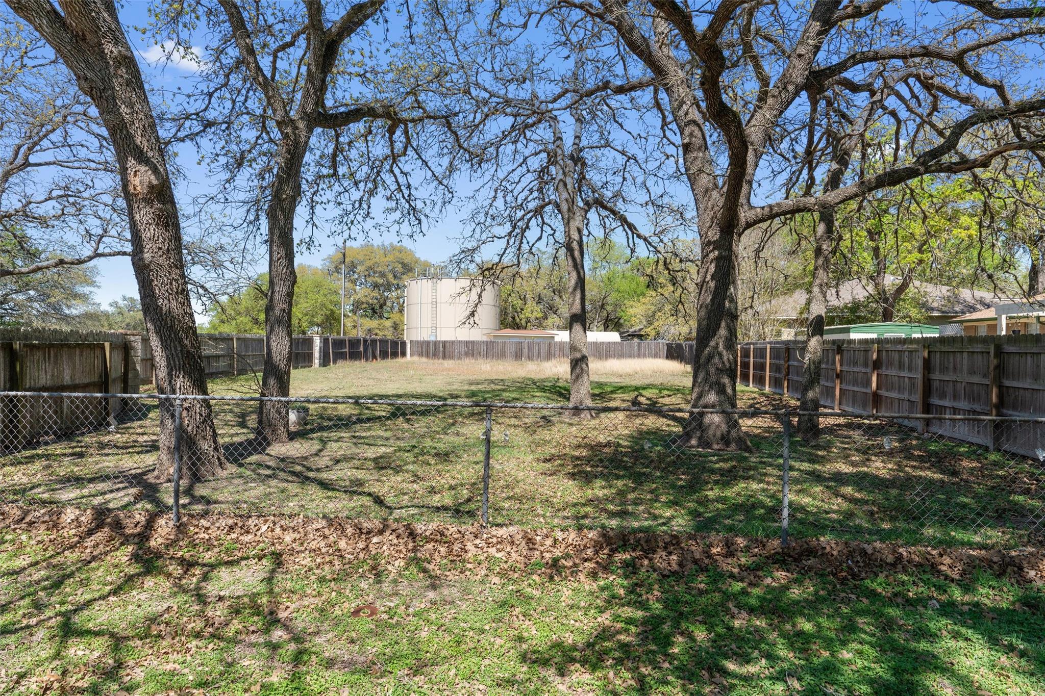 312 Country Club Drive La Grange TX 78945