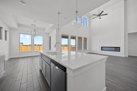 141 Cloverton Crescent Hutto TX 78634
