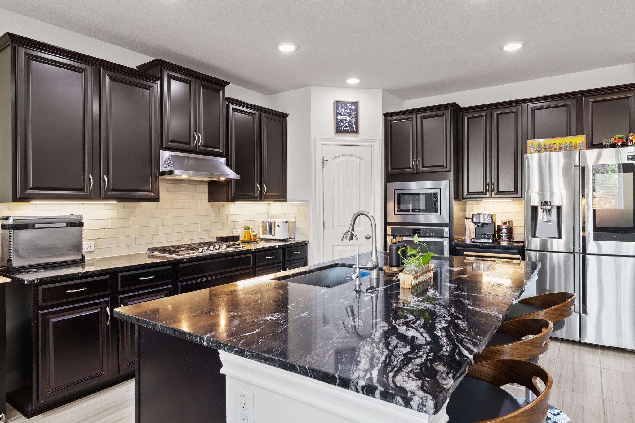 724 Pioneer Grove Round Rock TX 78665