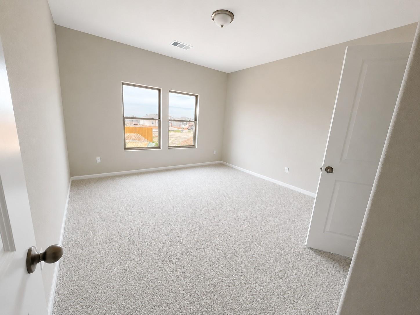 160 Wind Hill Jarrell TX 76537