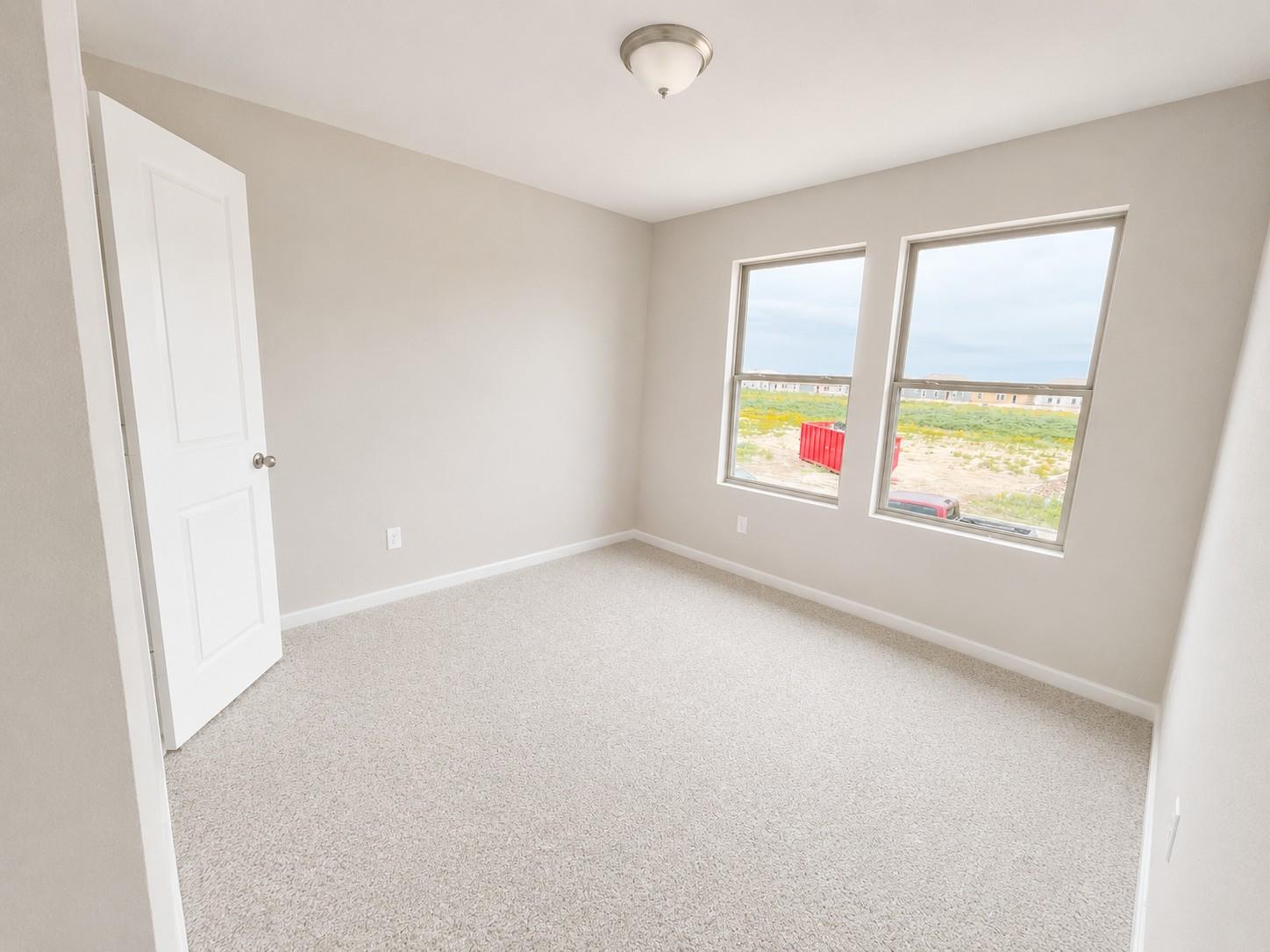 160 Wind Hill Jarrell TX 76537