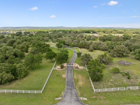 1450 Fm 2342 Kingsland TX 78639