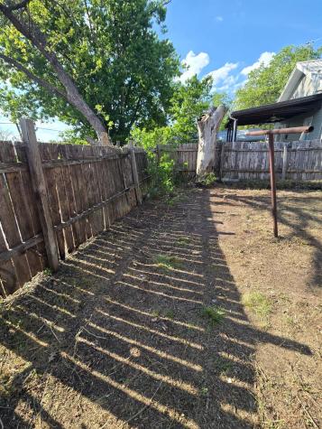 501 Green Street Rockdale TX 76567