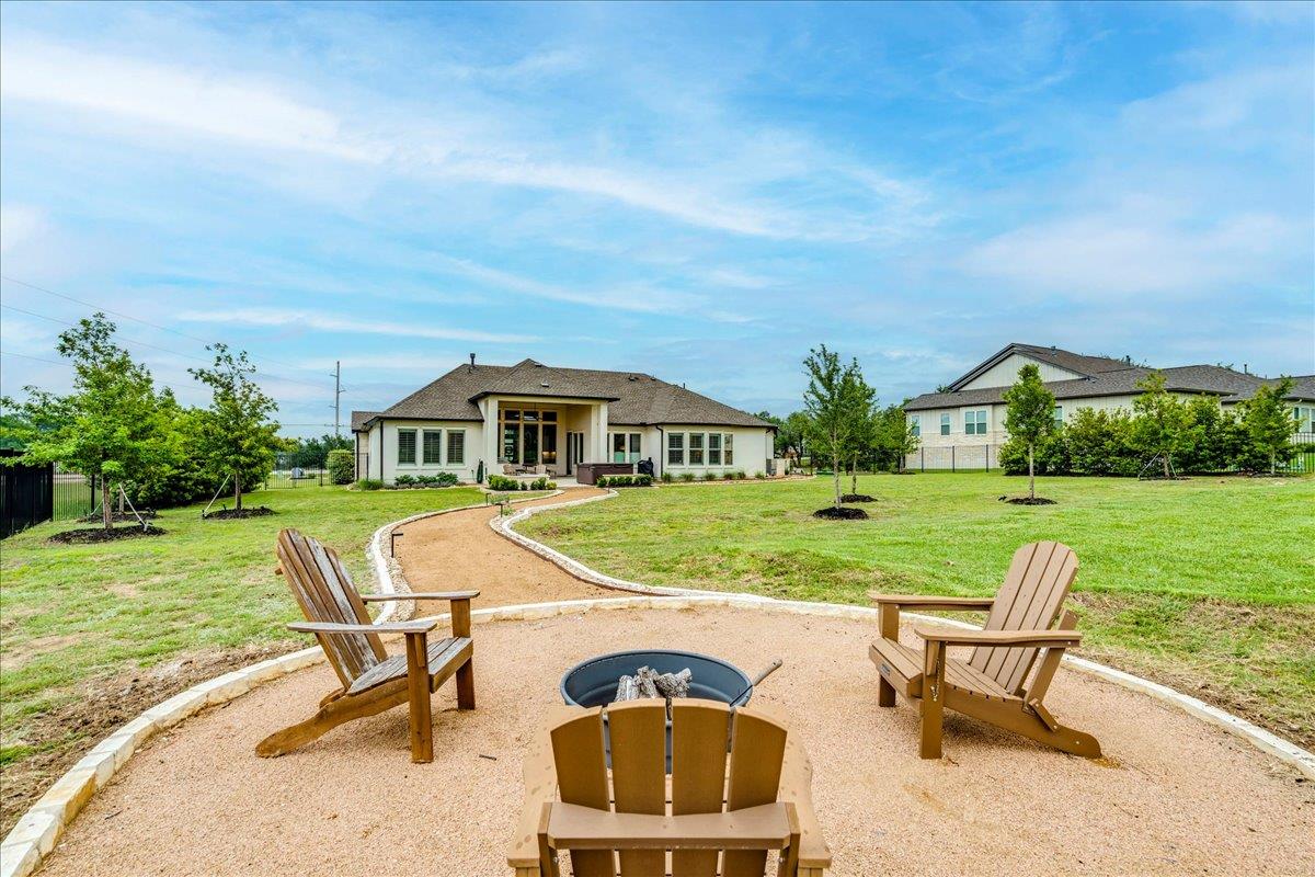 1144 Bunker Ranch Boulevard Dripping Springs TX 78620