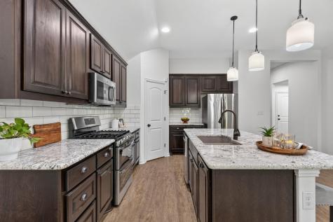 1665 Oyster Creek Buda TX 78610