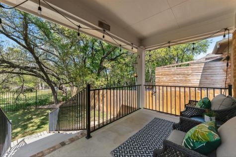 1665 Oyster Creek Buda TX 78610