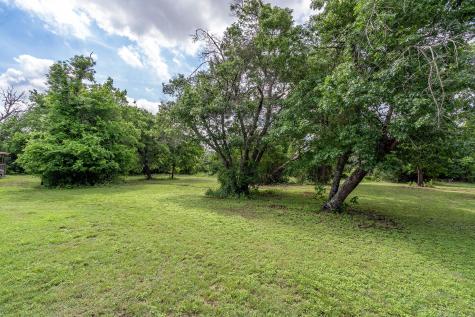 684 Indian Oaks Liberty Hill TX 78642