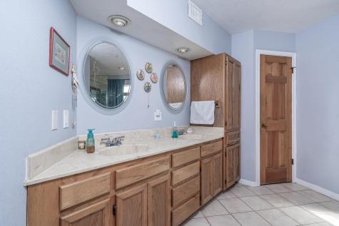 684 Indian Oaks Liberty Hill TX 78642