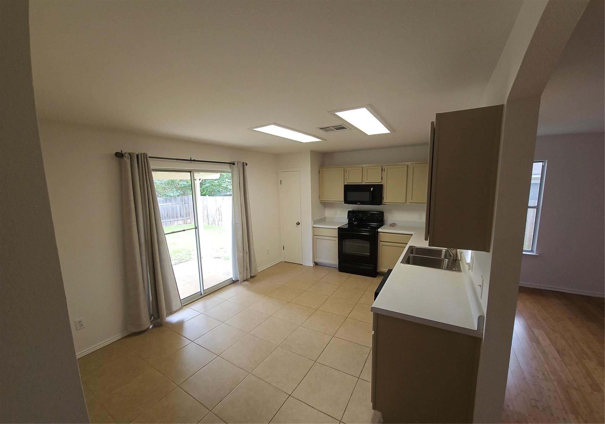 199 Tristans Way Buda TX 78610