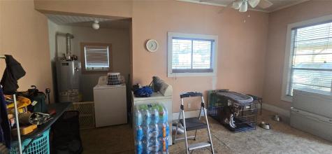 420 W 6th Street Taylor TX 76574