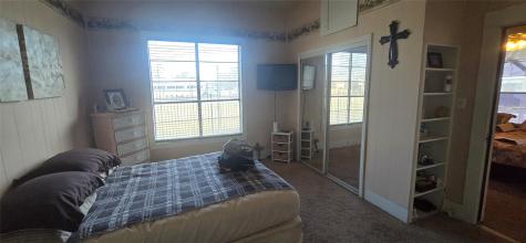 420 W 6th Street Taylor TX 76574