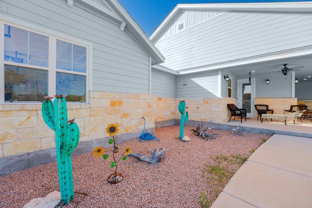 160 Red Stag Court Lampasas TX 76550