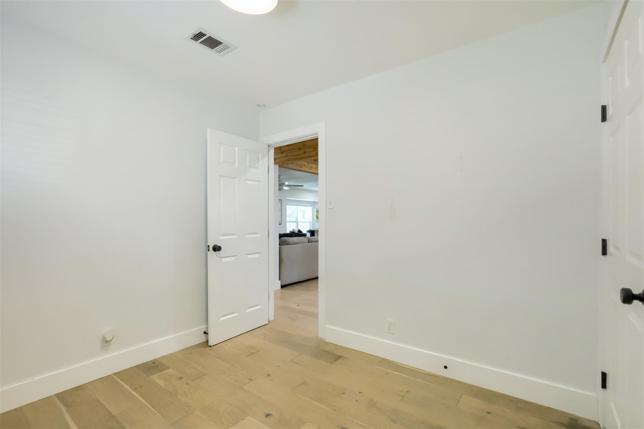 9016 W Pointer Lane Austin TX 78758