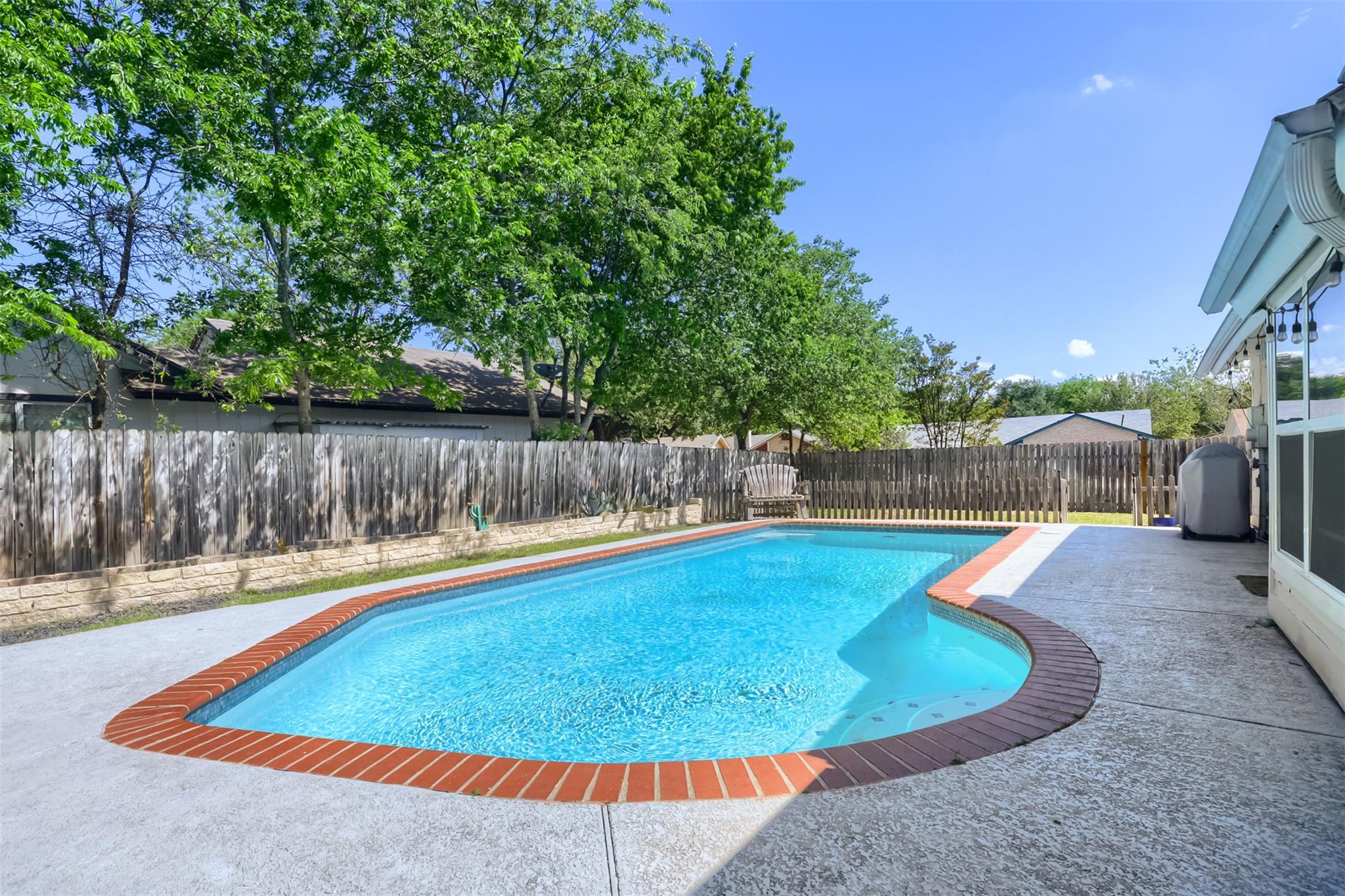 9016 W Pointer Lane Austin TX 78758