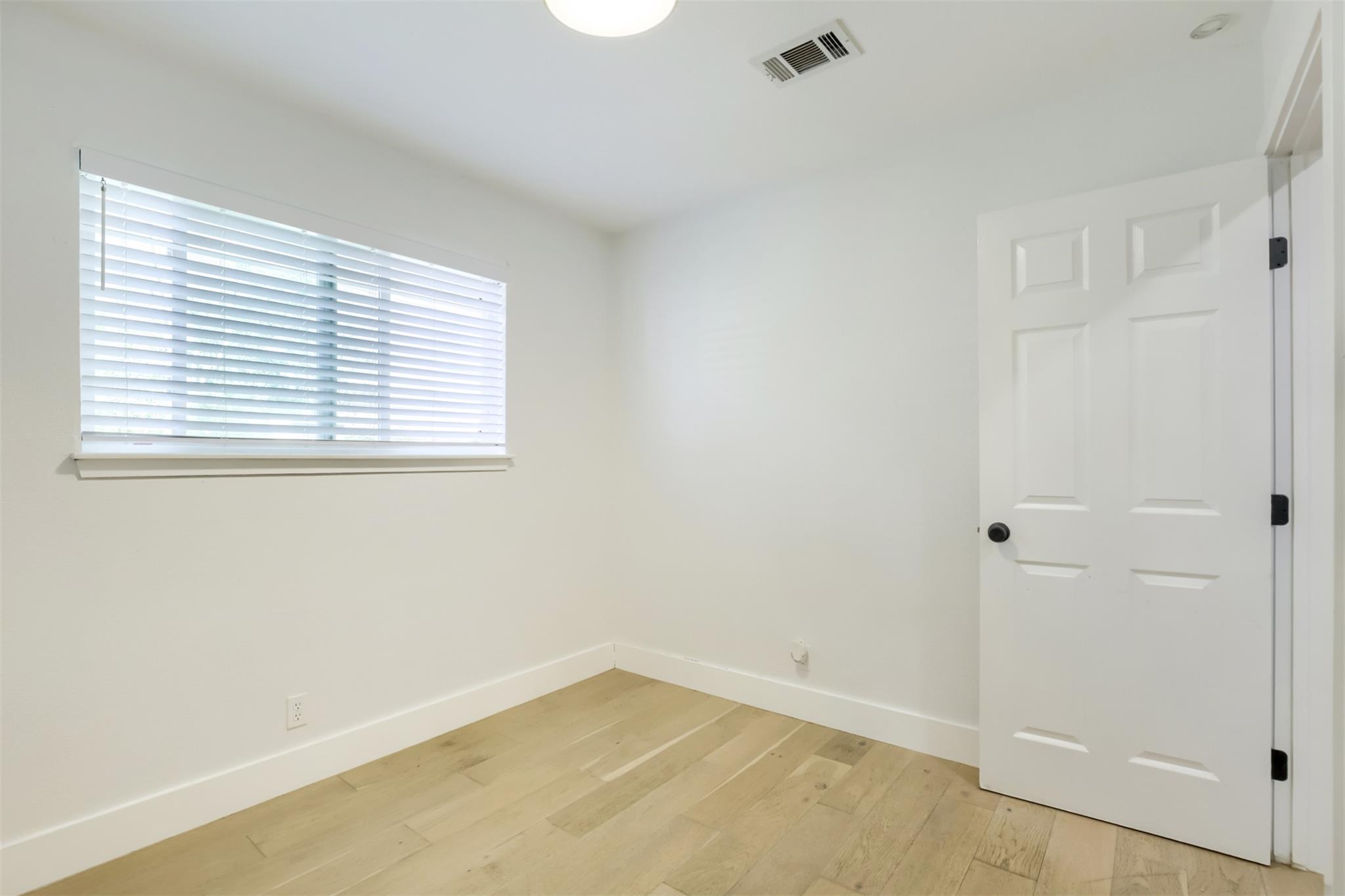 9016 W Pointer Lane Austin TX 78758