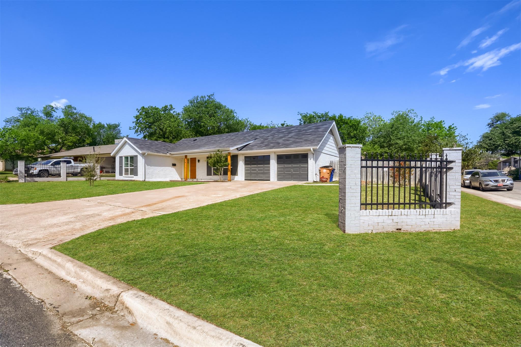 9016 W Pointer Lane Austin TX 78758