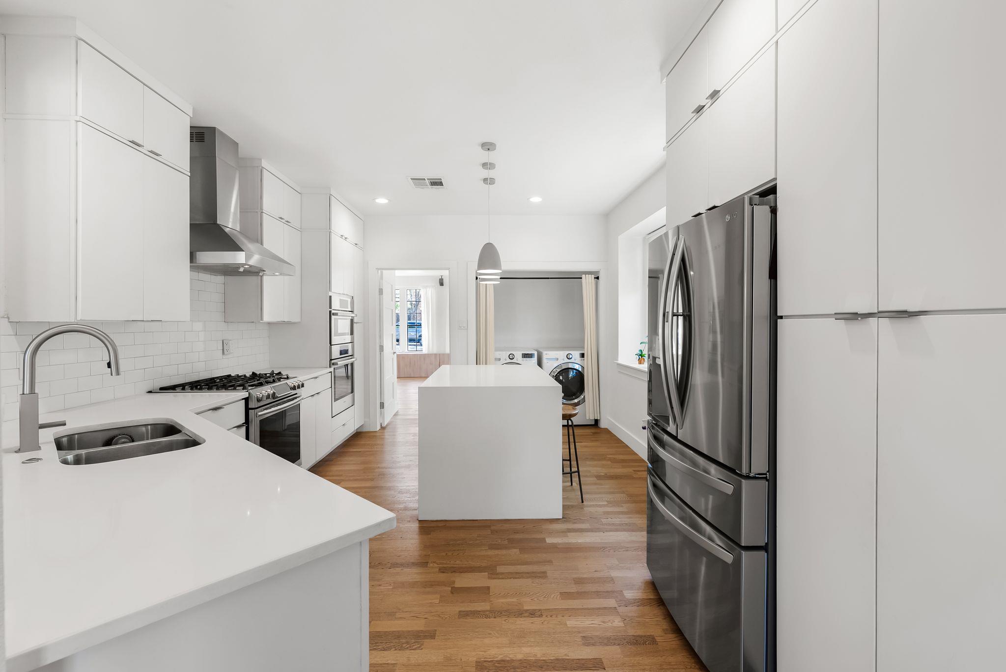 1714 Prairie Hen Cove Austin TX 78758