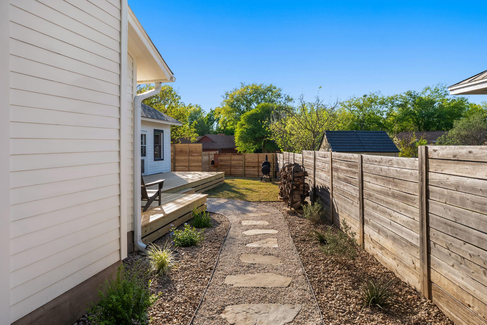 1714 Prairie Hen Cove Austin TX 78758