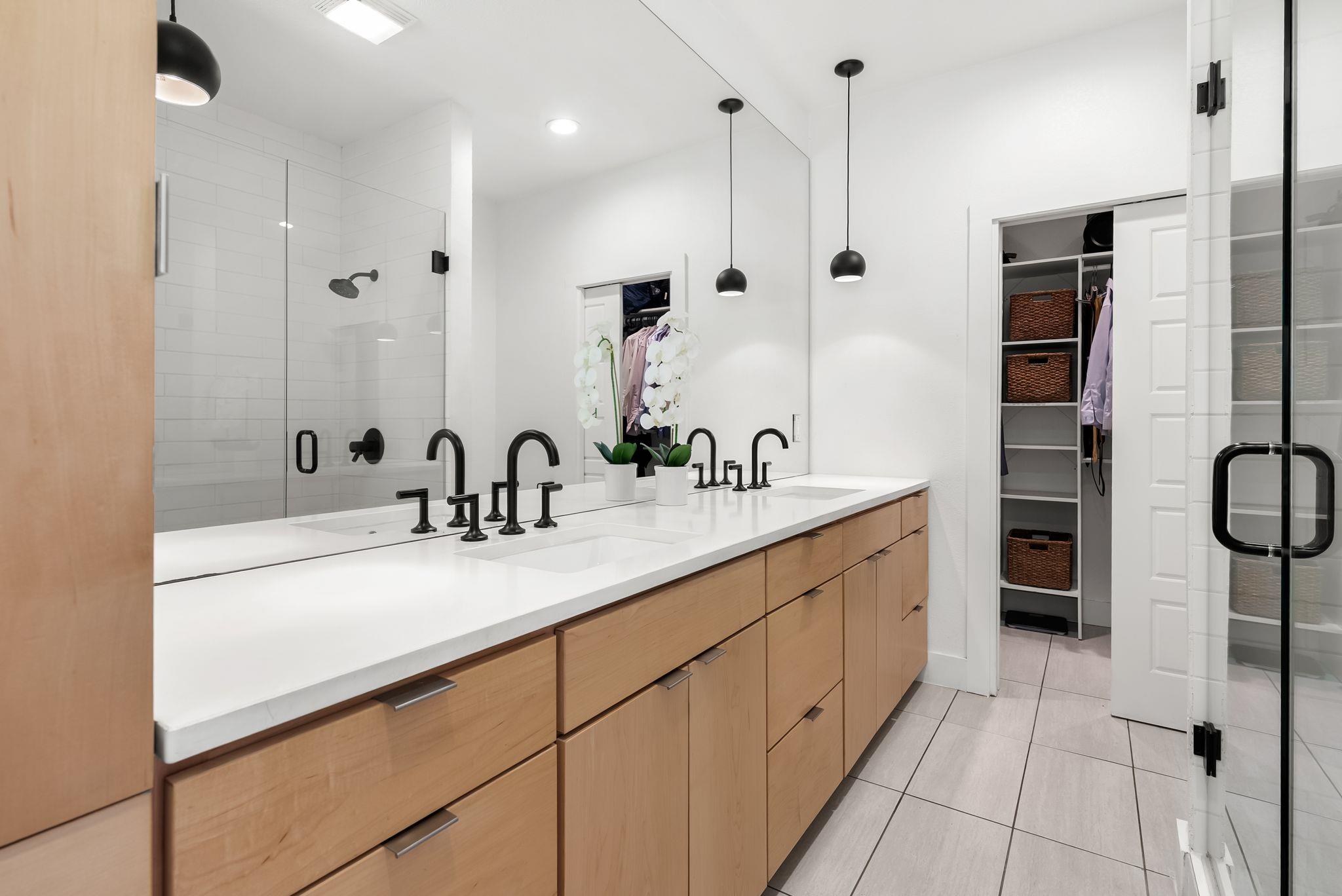 1714 Prairie Hen Cove Austin TX 78758