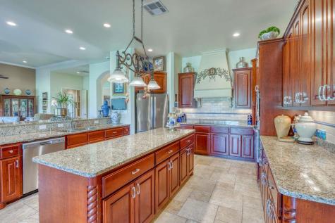 1621 Legends Parkway Kingsland TX 78639