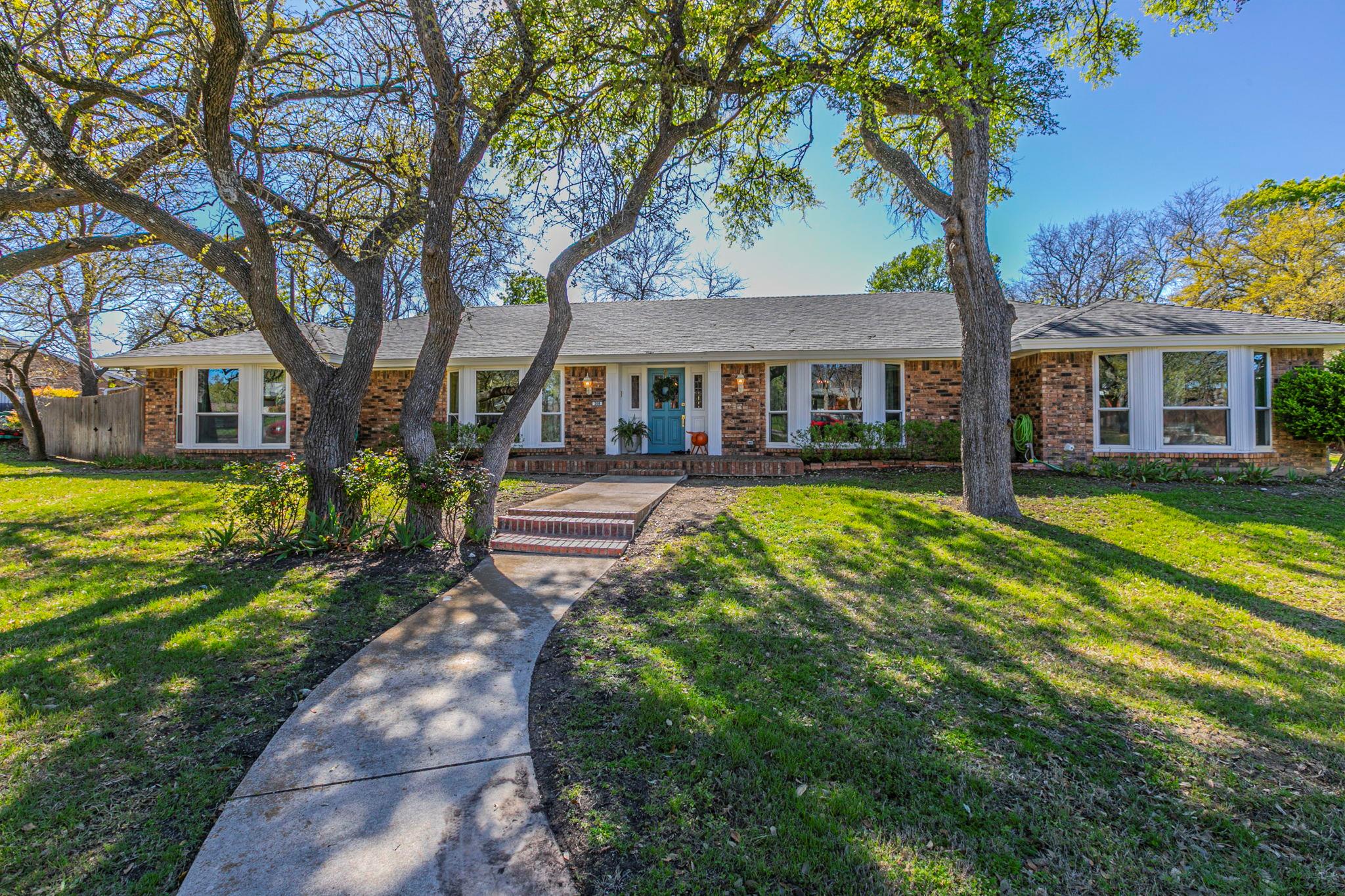 208 Highland Oaks Drive Harker Heights TX 76548