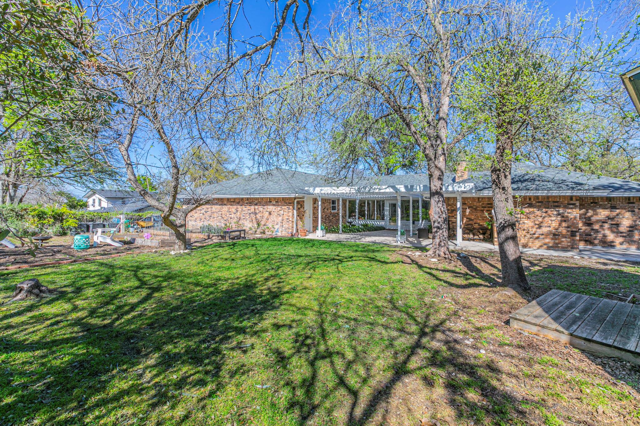 208 Highland Oaks Drive Harker Heights TX 76548