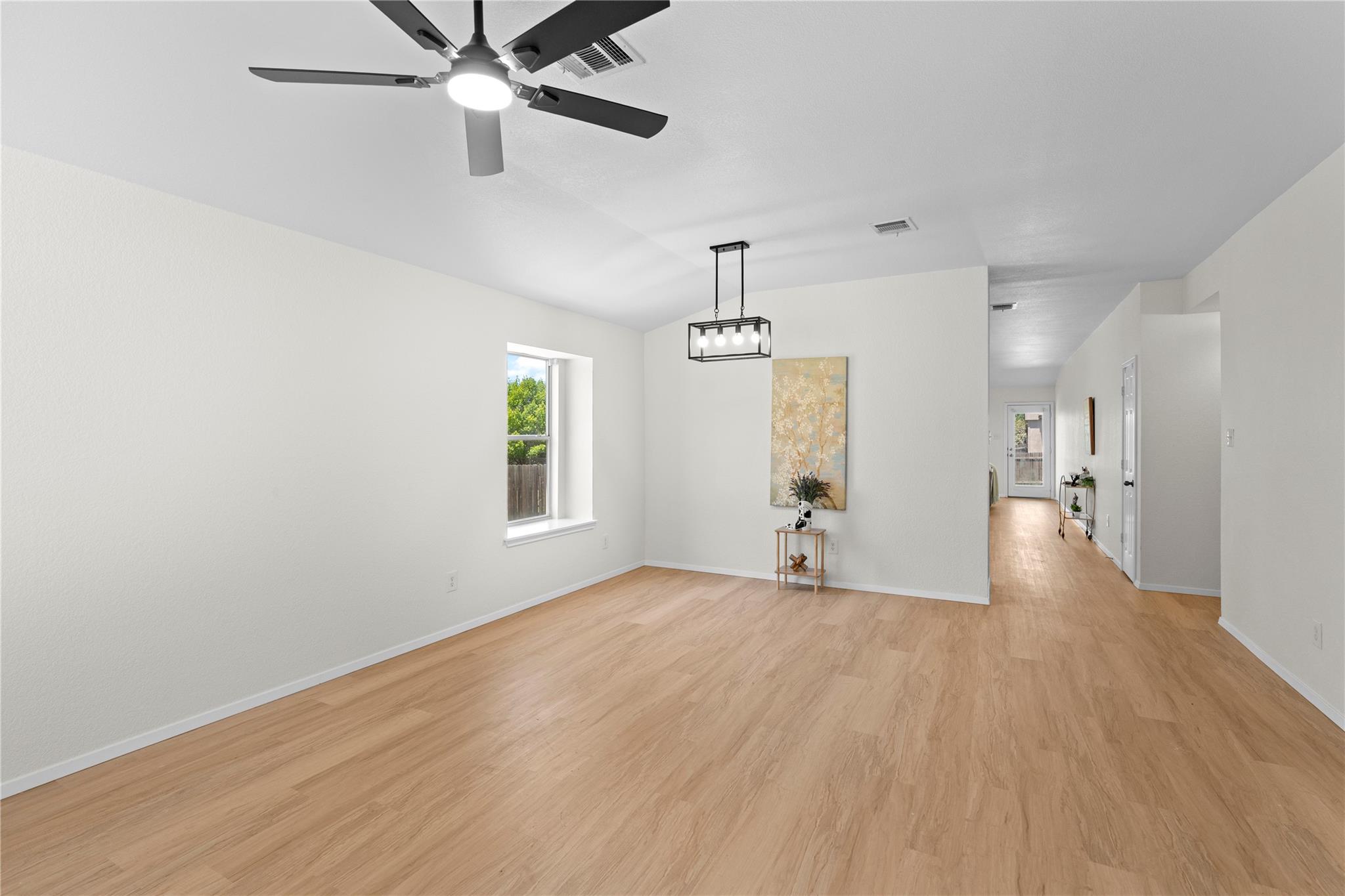 406 Covent Drive Kyle TX 78640