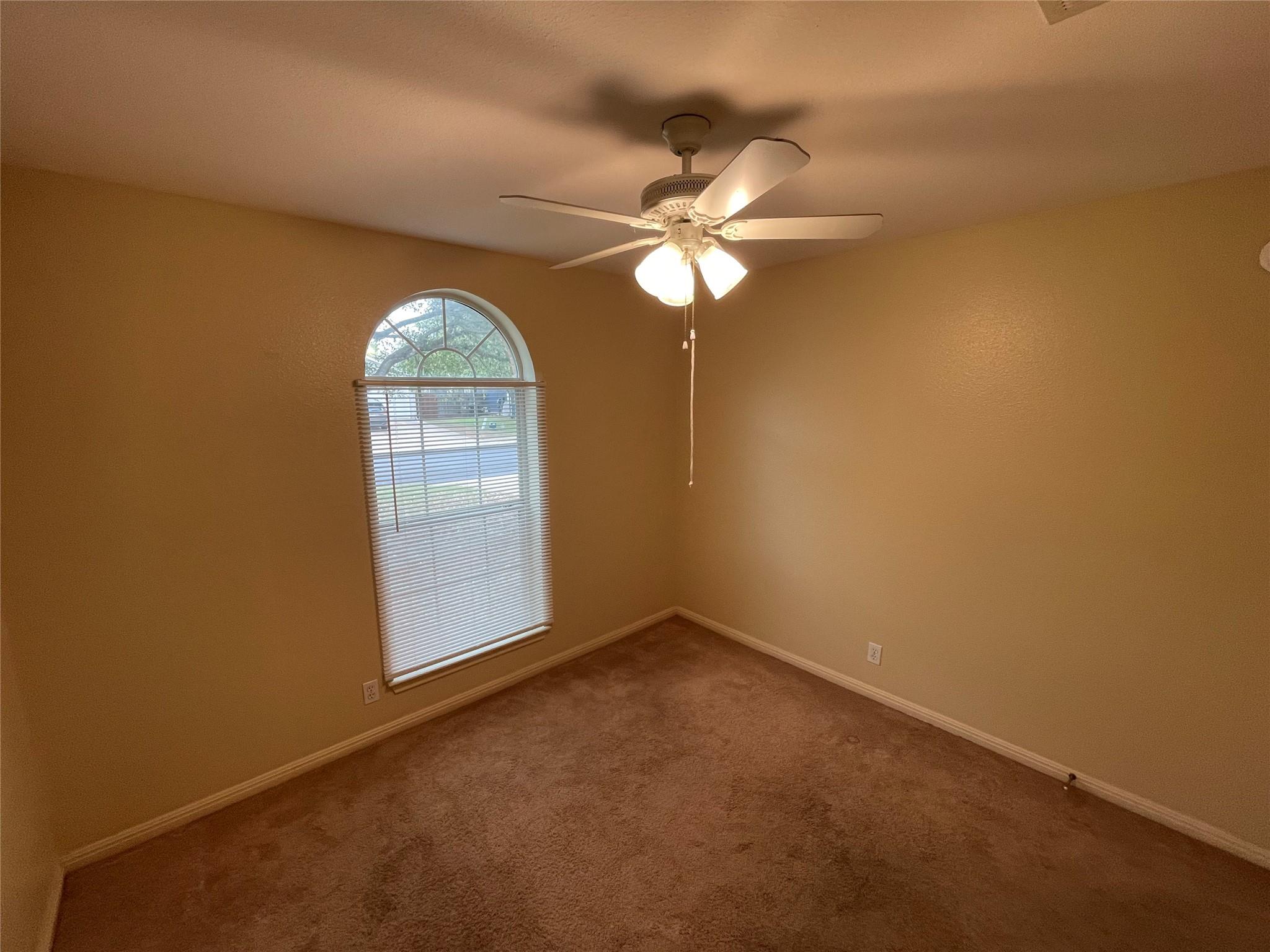 602 Losoya Court Hutto TX 78634
