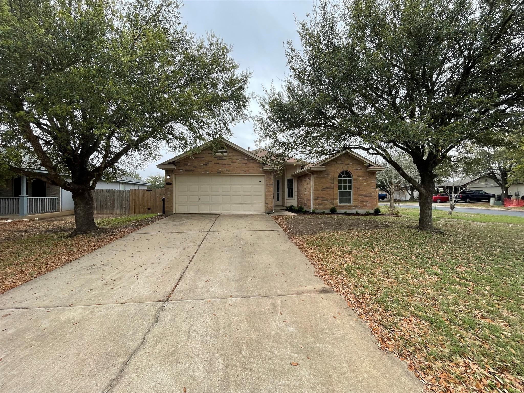 602 Losoya Court Hutto TX 78634